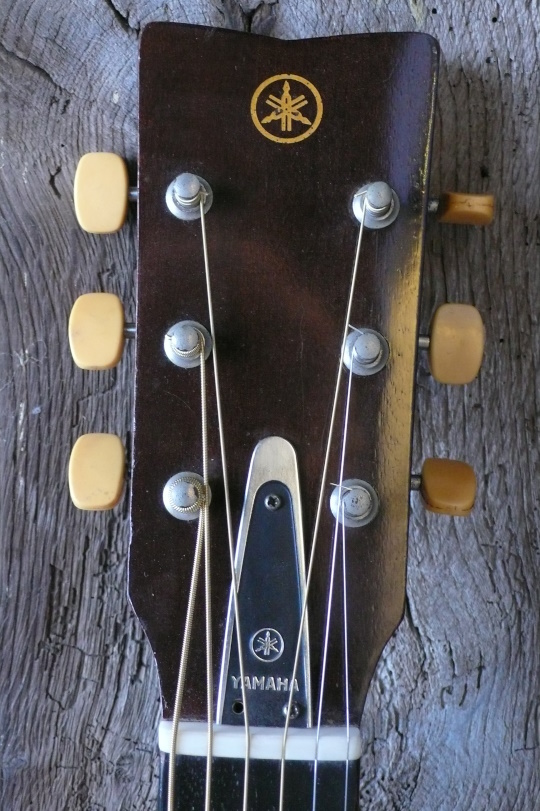 kop met Yamaha logo voor Japanse markt