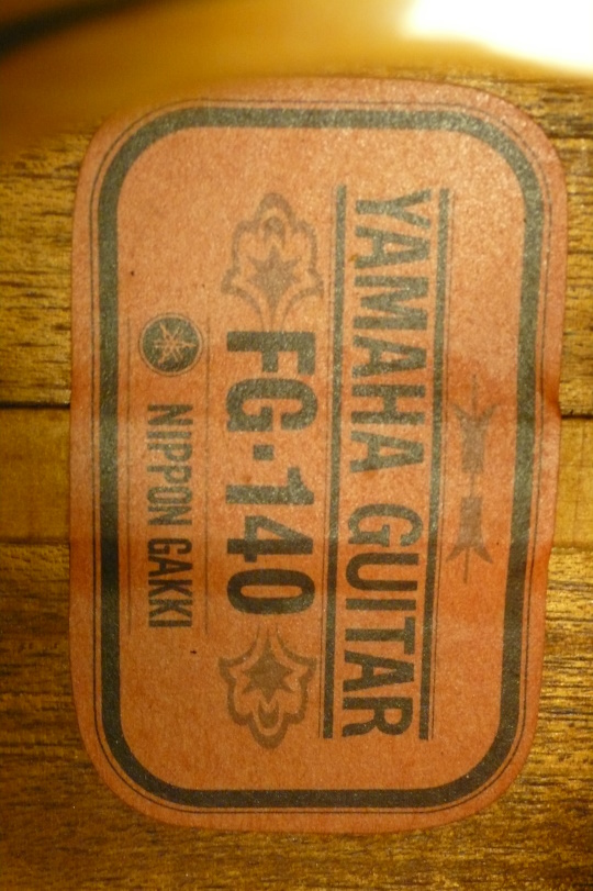 red label  FG 140. Nippon Gakki . Made in Japan