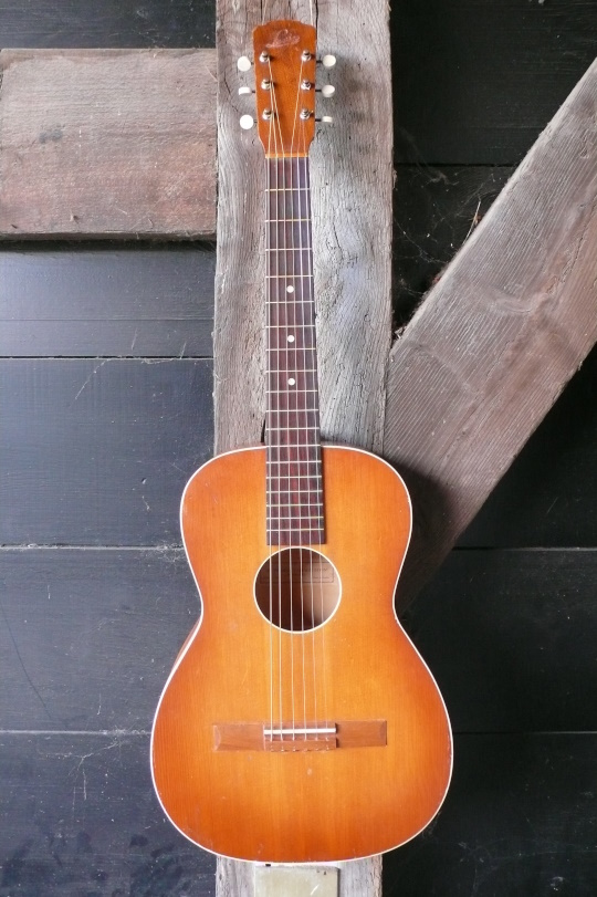 levin parlor model 124 uit 1957