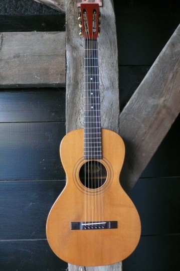 Vega Parlor gitaar 1910-1920