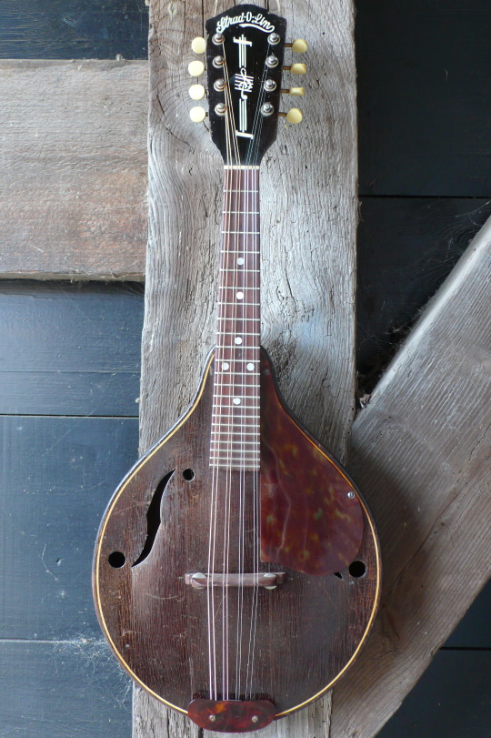 Stradolin A-style mandoline jaren '30