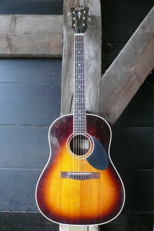 Hofner Western Jumbo ( model 491) dreadnought 1964-1965