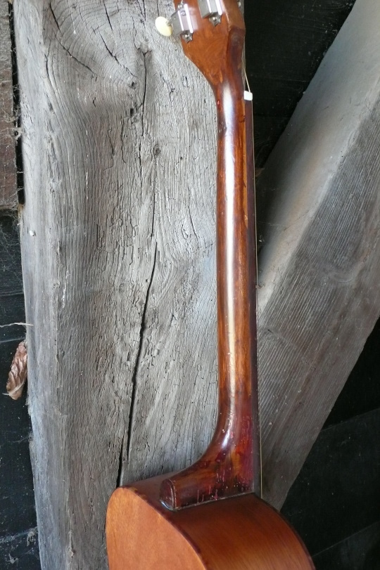 c-profiel hals