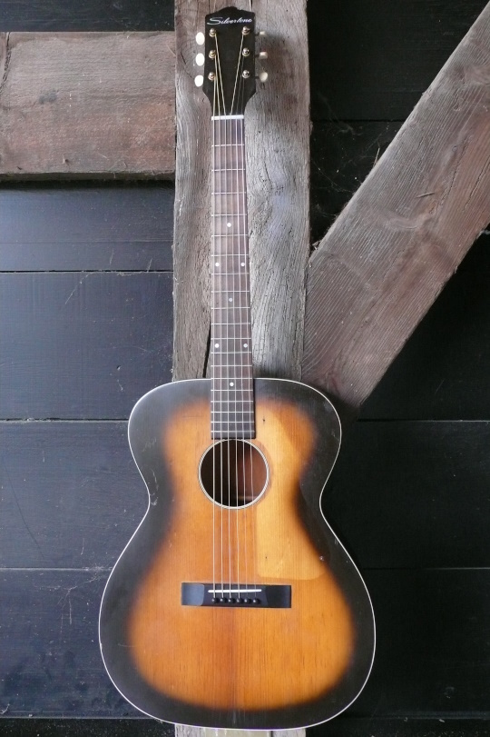 silvertone flattop model 621 1965