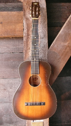 Oahu hawaiien 'square neck' parlor gitaar