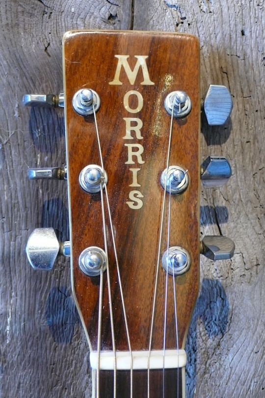 Kop met ingelegd Morris logo, nieuw benen nut