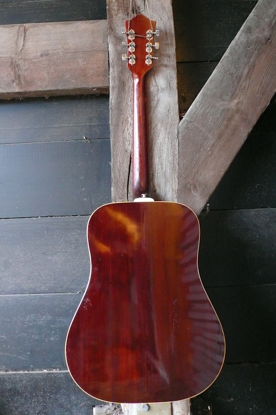 Massieve Honduras Mahonie klankkast, paar korte gestabiliseerde lengte barsten