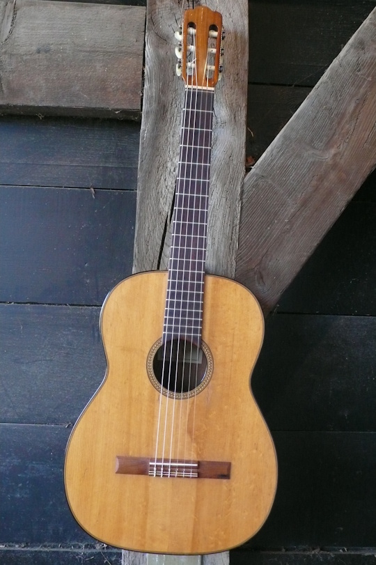 Hanika Klassieke gitaar 1966 model 27