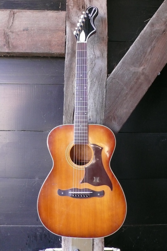 Harmony Folk H167 flattop 1969